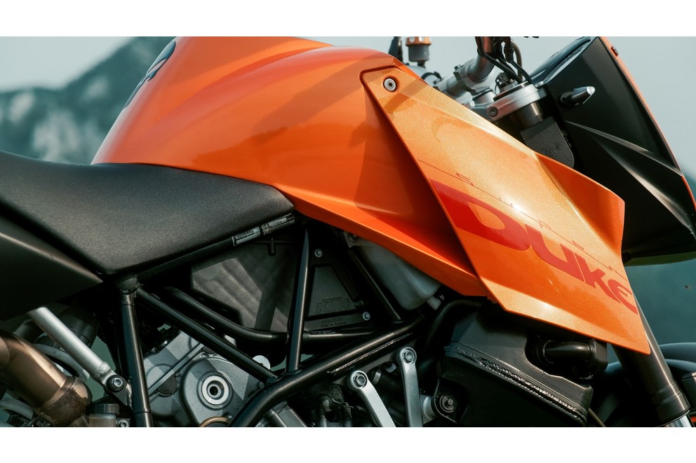 KTM 990 Super Duke 2006 - Bild 81