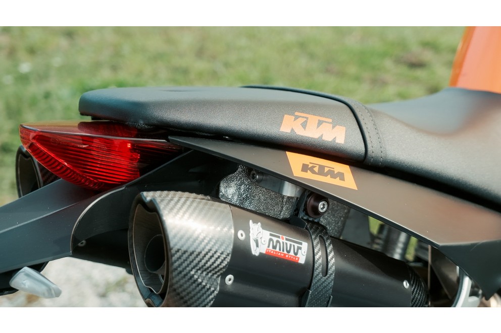 KTM 990 Super Duke 2006 - Image 87