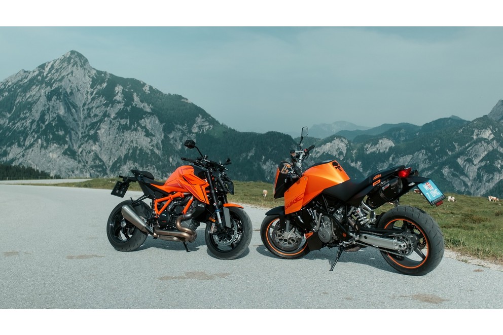 KTM 990 Super Duke 2006 vs. KTM 1390 Super Duke 2024 - afbeelding 2