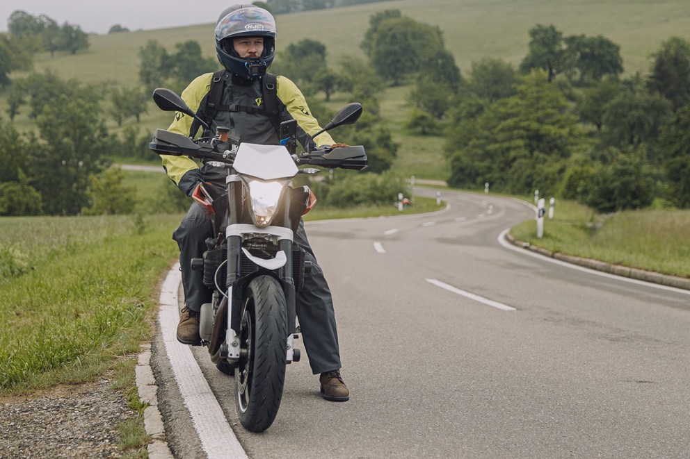 Husqvarna Nuda 900 R Test rabljenega motornega kolesa - Slika 36