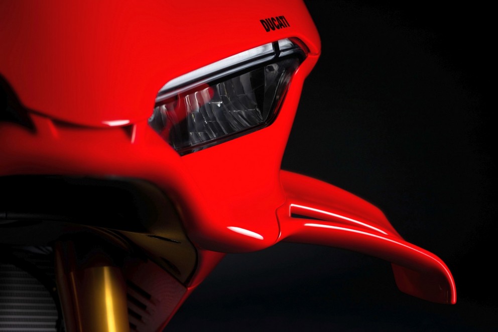 NUEVA Ducati Panigale V4 2025 - Imagen 53