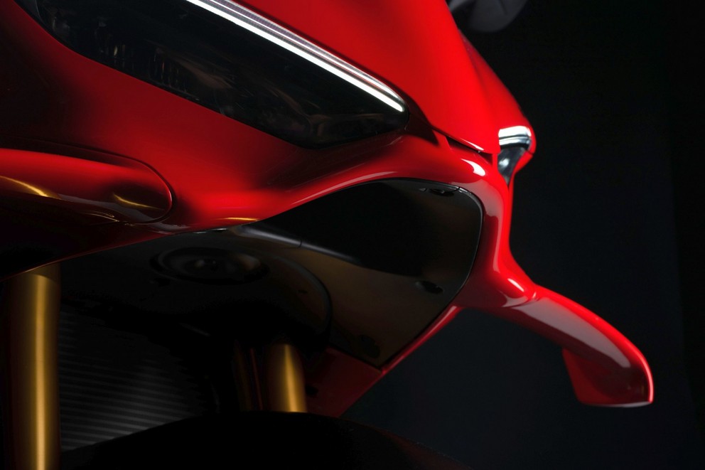 NOVA Ducati Panigale V4 2025 - Imagem 6