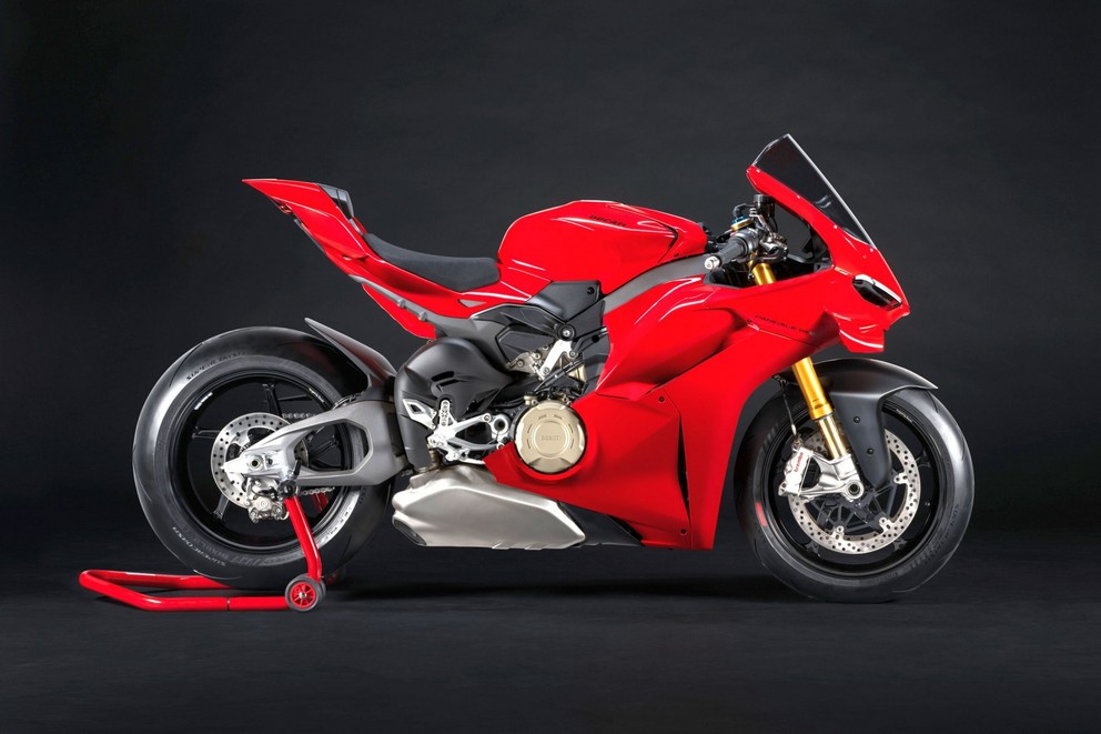 NOVA Ducati Panigale V4 2025 - Imagem 17