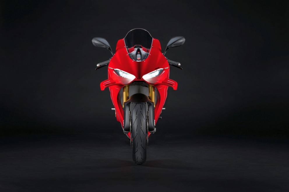 NUEVA Ducati Panigale V4 2025 - Imagen 48