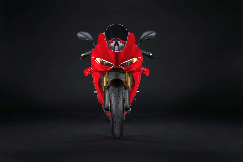 NOVA Ducati Panigale V4 2025 - Imagem 13