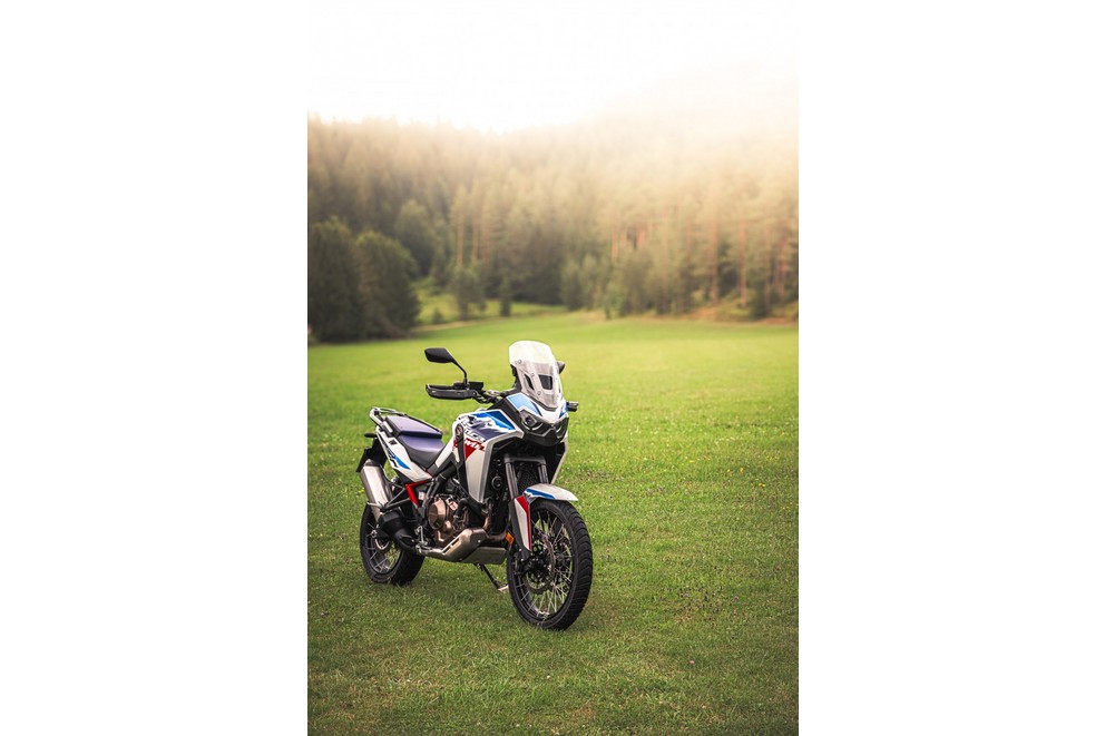 Honda CRF1100L Africa Twin na velikem 1000PS Offroad testu 2024 - Slika 35