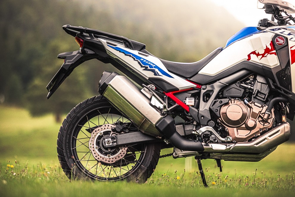 Honda CRF1100L Africa Twin i det stora 1000PS offroadtestet 2024 - Bild 42