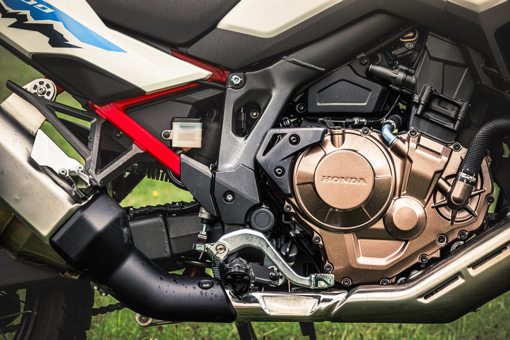 'Honda CRF1100L Africa Twin in de grote 1000PS Offroad Test 2024' - afbeelding 63