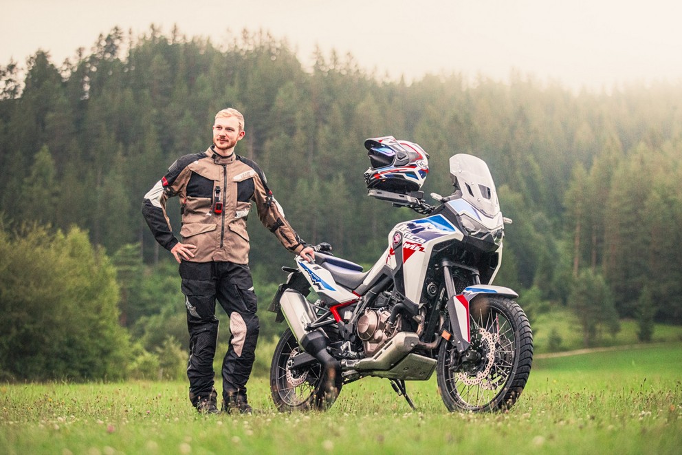 Honda CRF1100L Africa Twin ve velkém 1000PS Offroad testu 2024 - Obrázek 5