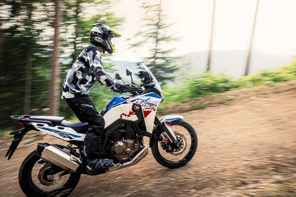 Honda CRF1100L Africa Twin na velikem 1000PS Offroad testu 2024 - Slika 19