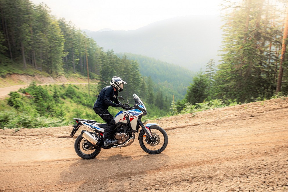 Honda CRF1100L Africa Twin in the big 1000PS Offroad Test 2024 - Image 25