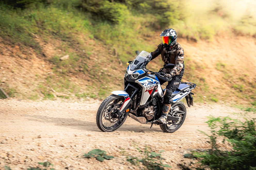 Honda CRF1100L Africa Twin a nagy 1000PS offroad teszten 2024-ben - Kép 29