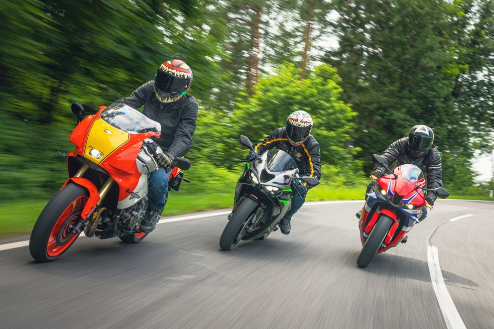 Yamaha XSR900 GP vs. Honda CBR600RR vs. Kawasaki Ninja ZX-6R - Obrázek 7