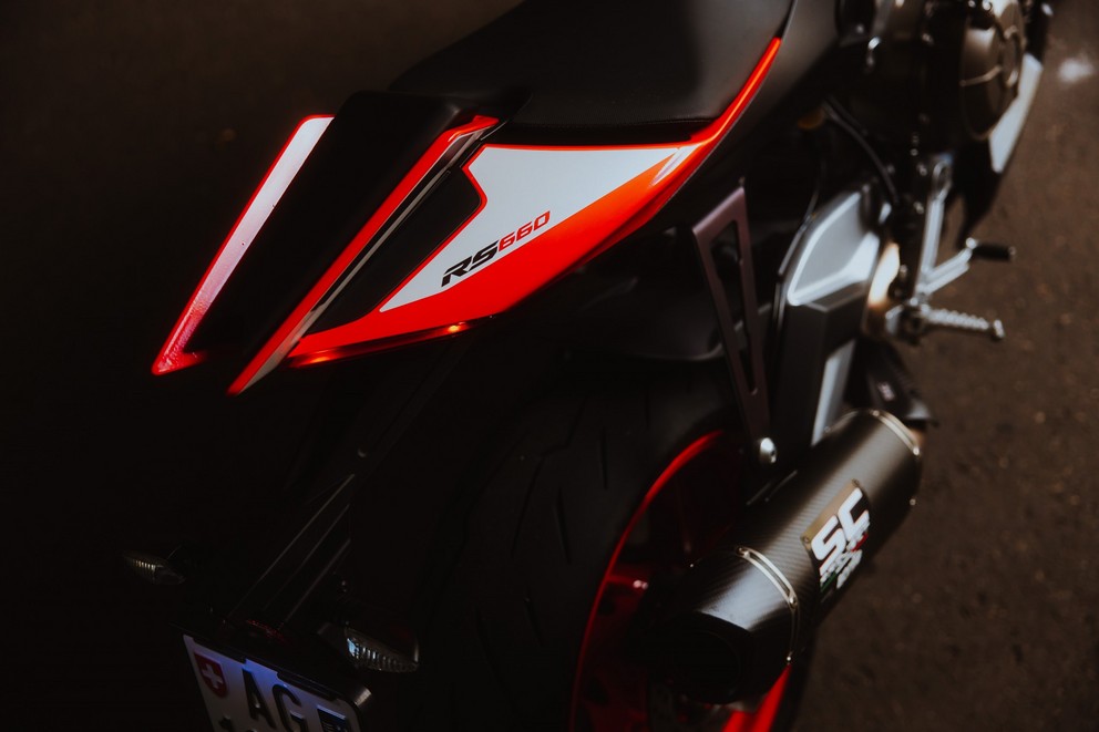 Is the Aprilia RS 457 the perfect entry-level bike? A voice from the female rider's camp tests it - Image 6