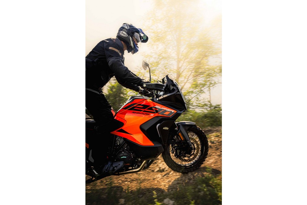 KTM 1290 Super Adventure S dans le grand test off-road 1000PS 2024 - Image 17