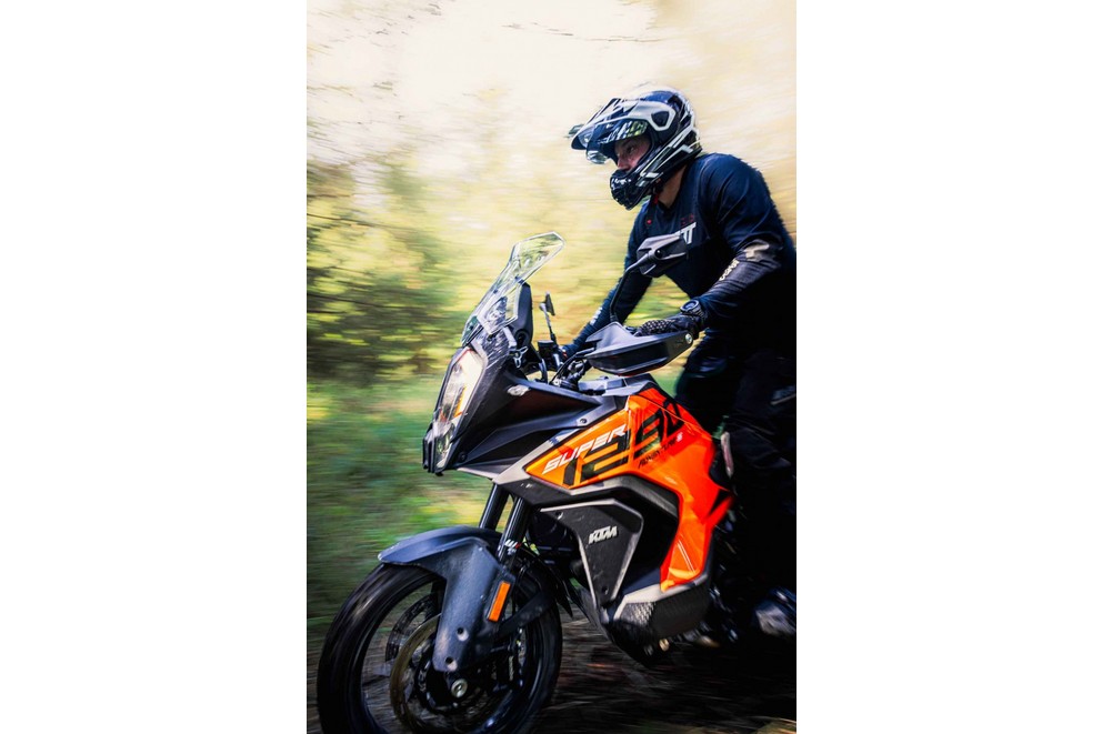 KTM 1290 Super Adventure S v velikem 1000PS Offroad testu 2024 - Slika 57