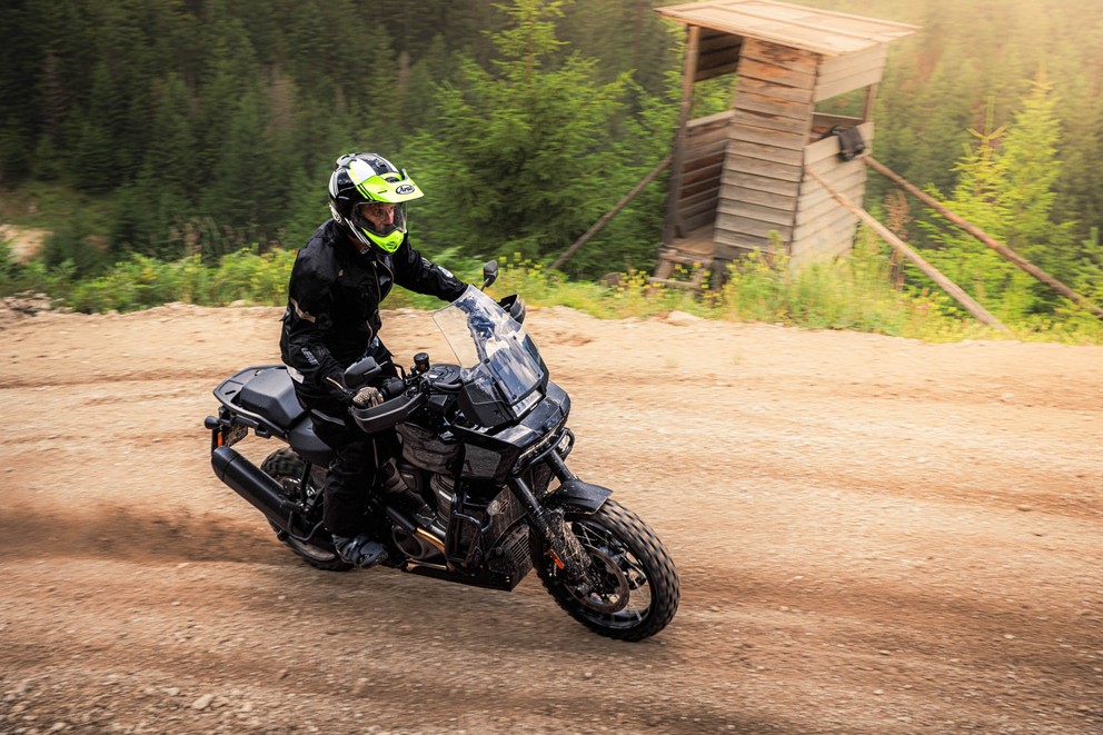 Harley-Davidson Pan America in de grote 1000PS Offroad Test 2024 - afbeelding 18