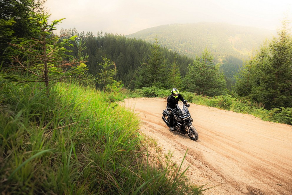 Harley-Davidson Pan America no grande teste offroad 1000PS 2024 - Imagem 19