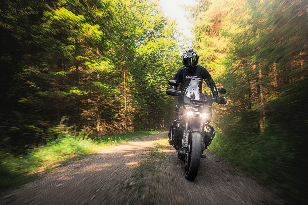 Harley-Davidson Pan America en la gran prueba off-road de 1000PS 2024 - Imagen 26