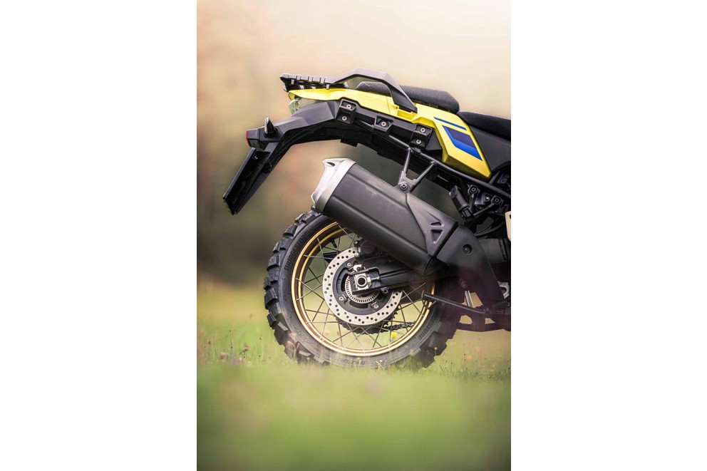 Suzuki V-Strom 1050 DE v velkém 1000PS Offroad testu 2024 - Obrázek 6