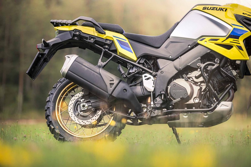 Suzuki V-Strom 1050 DE v velkém 1000PS Offroad testu 2024 - Obrázek 9