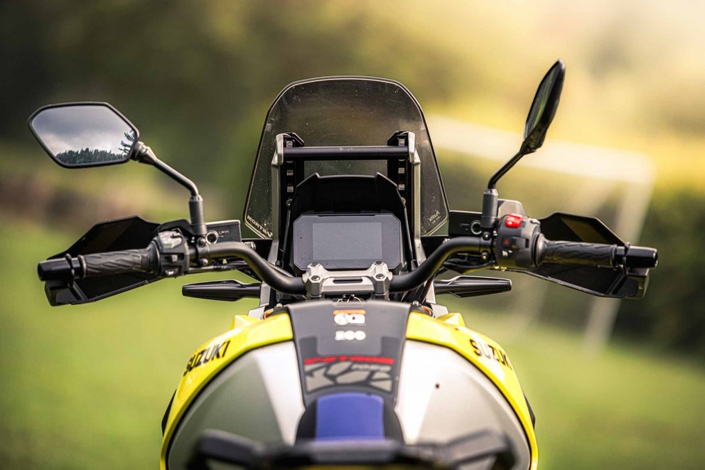 Suzuki V-Strom 1050 DE büyük 1000PS Offroad Testi 2024 - Resim 15