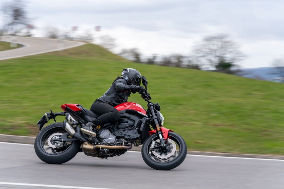 Ducati Monster - Bild 12