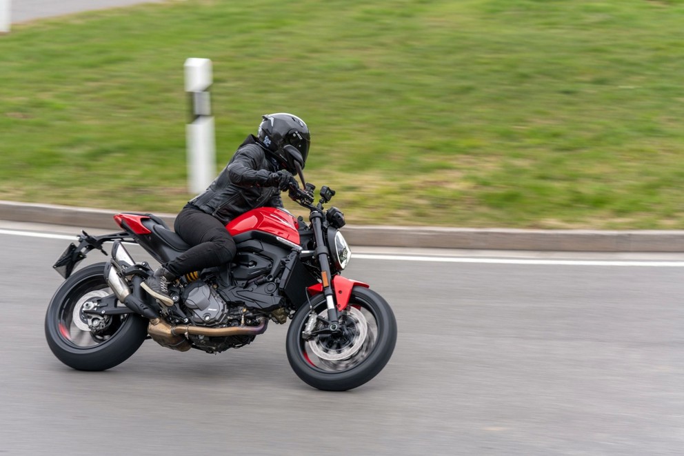 Ducati Monster - Слика 31