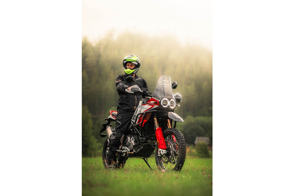 Ducati Desert X v velikem 1000PS Offroad testu 2024 - Slika 74