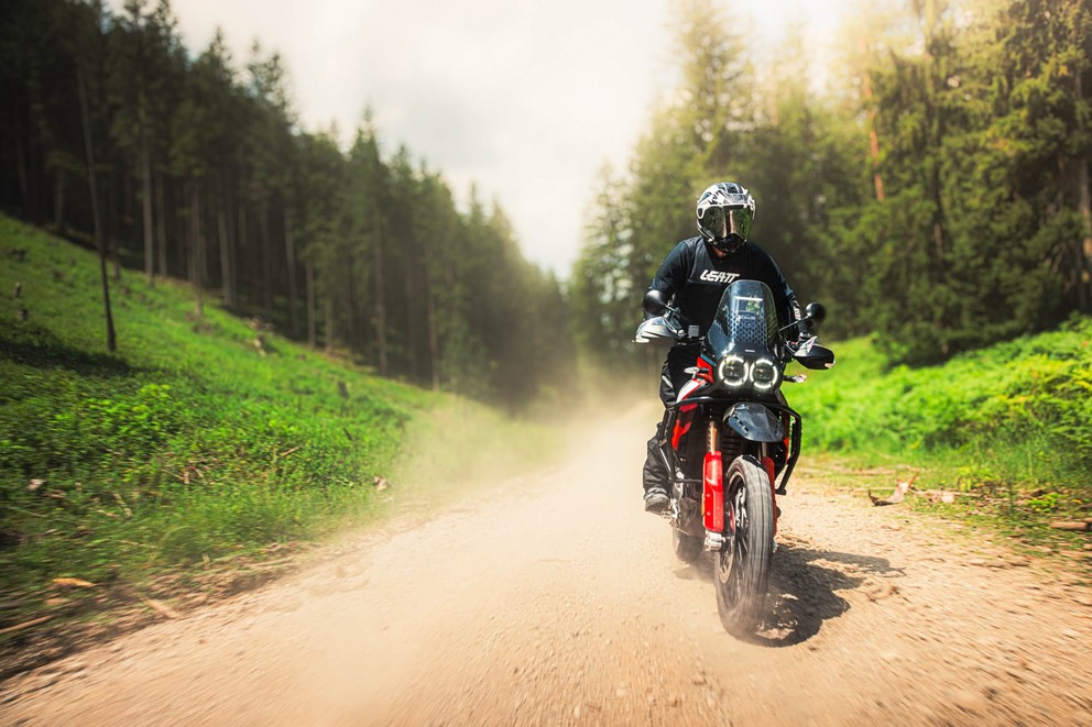 Ducati Desert X i det stora 1000PS offroad-testet 2024 - Bild 6