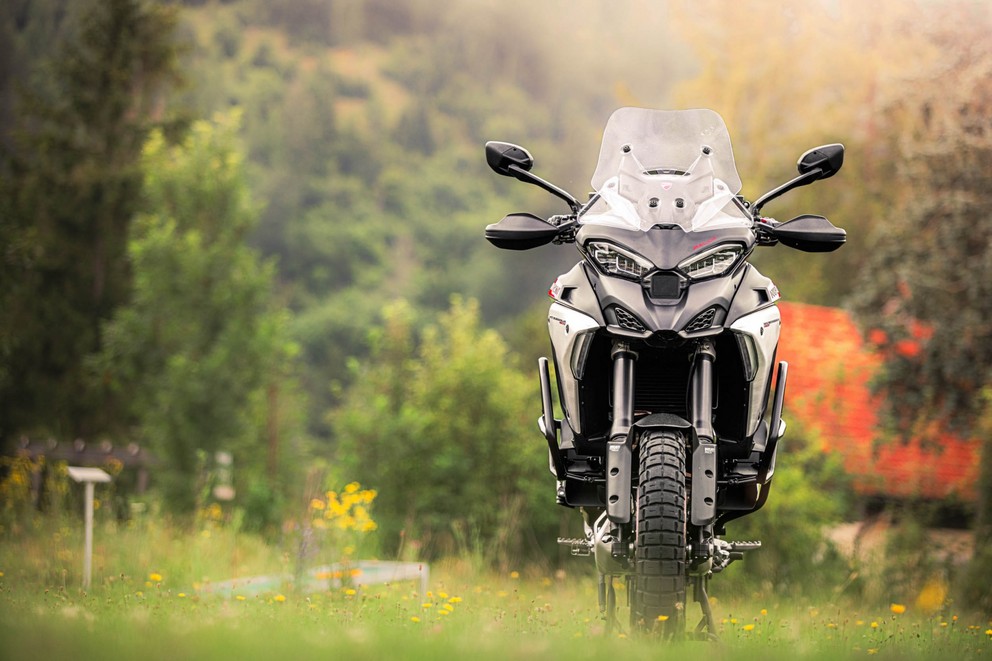 Ducati Multistrada V4 Rally dans le test off-road 1000PS 2024 - Image 5