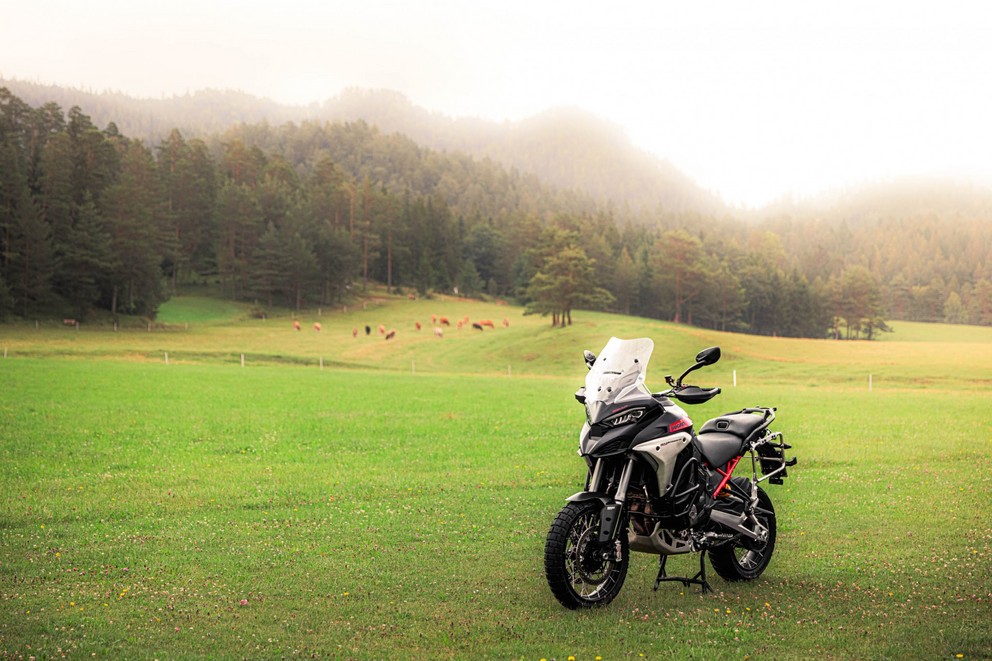 Ducati Multistrada V4 Rally dans le test off-road 1000PS 2024 - Image 33