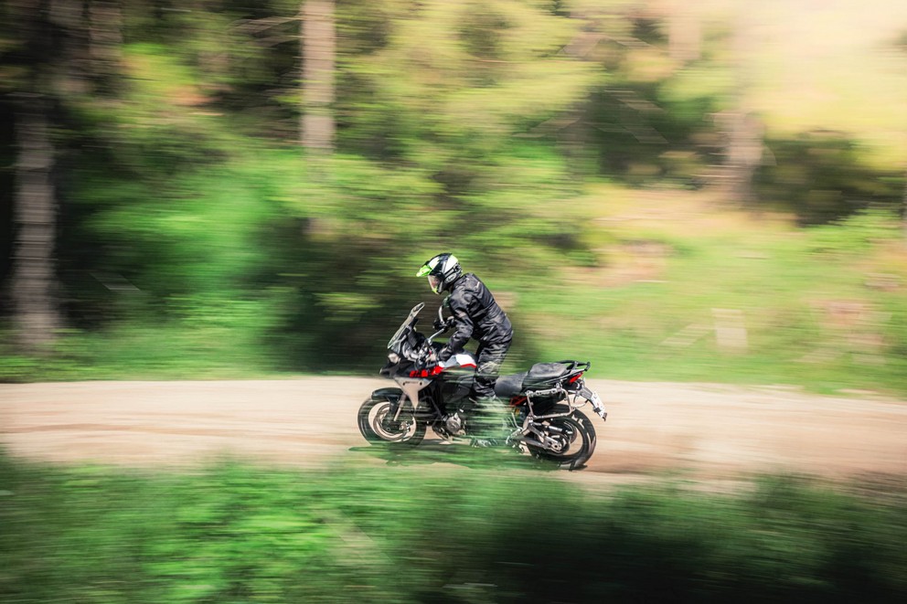 Ducati Multistrada V4 Rally dans le test off-road 1000PS 2024 - Image 37