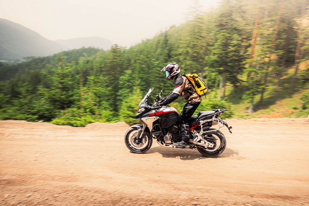 Ducati Multistrada V4 Rally dans le test off-road 1000PS 2024 - Image 47