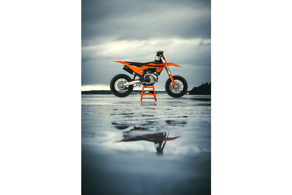 Nova KTM SMR 450 2025 - Imagem 34