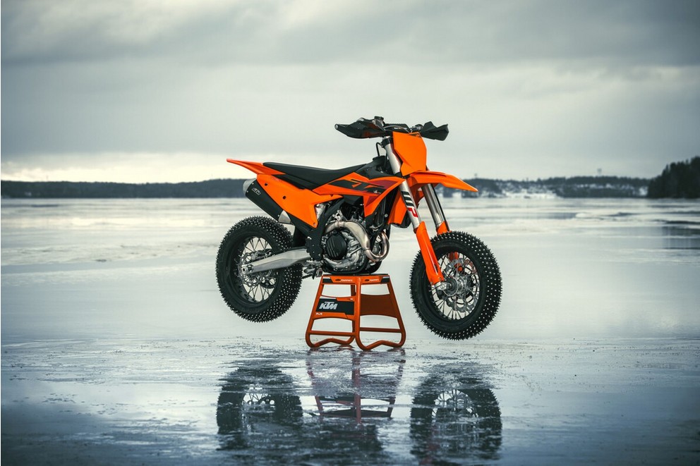 New KTM SMR 450 2025 - Image 37