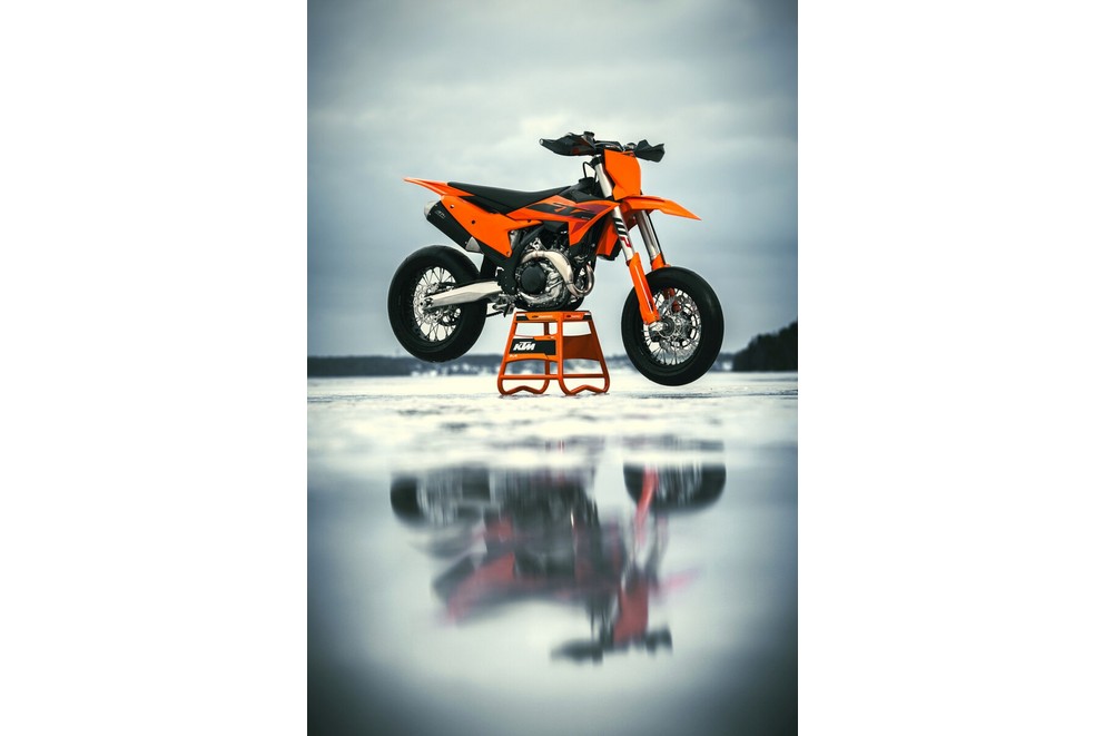 Nieuwe KTM SMR 450 2025 - afbeelding 51