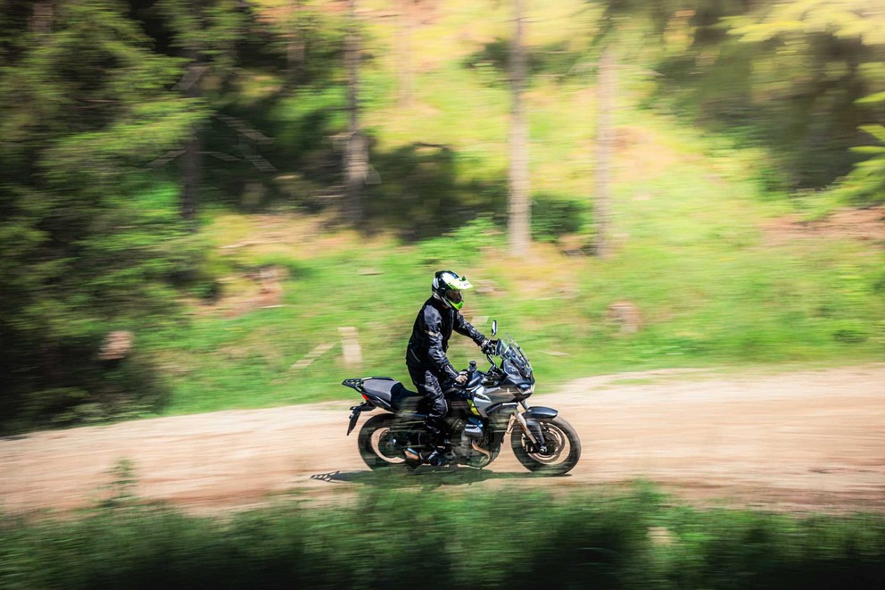 Moto Guzzi Stelvio in the 1000PS Offroad Test 2024 - Image 6