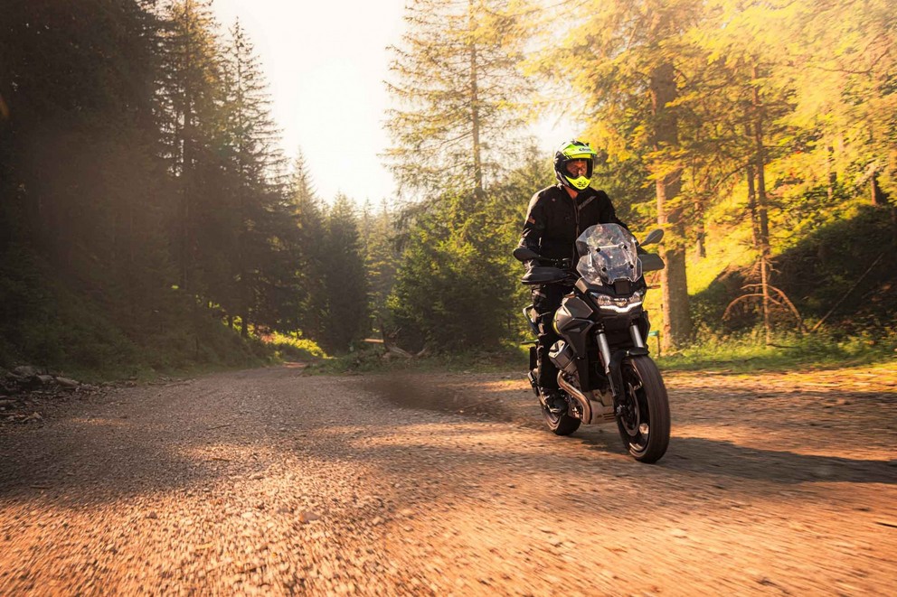 Moto Guzzi Stelvio in the 1000PS Offroad Test 2024 - Image 38