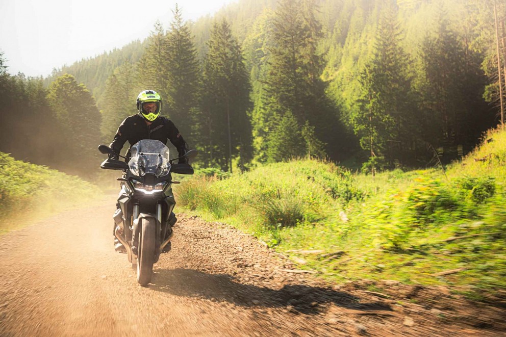 'Adventure bike top class in the big off-road test 2024' - Image 39