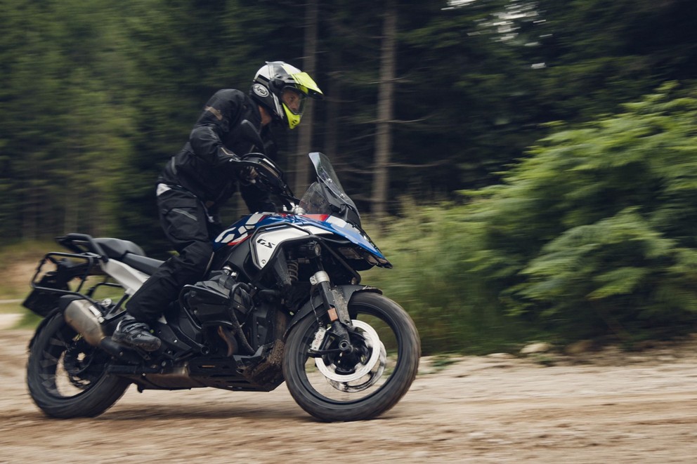 'Adventure bike top class in the big off-road test 2024' - Image 3