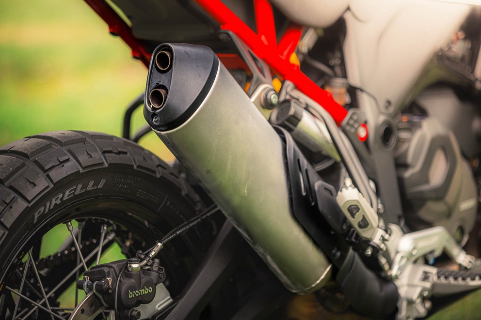 '21-inch adventure bikes in the big off-road comparison & test 2024' - Image 73