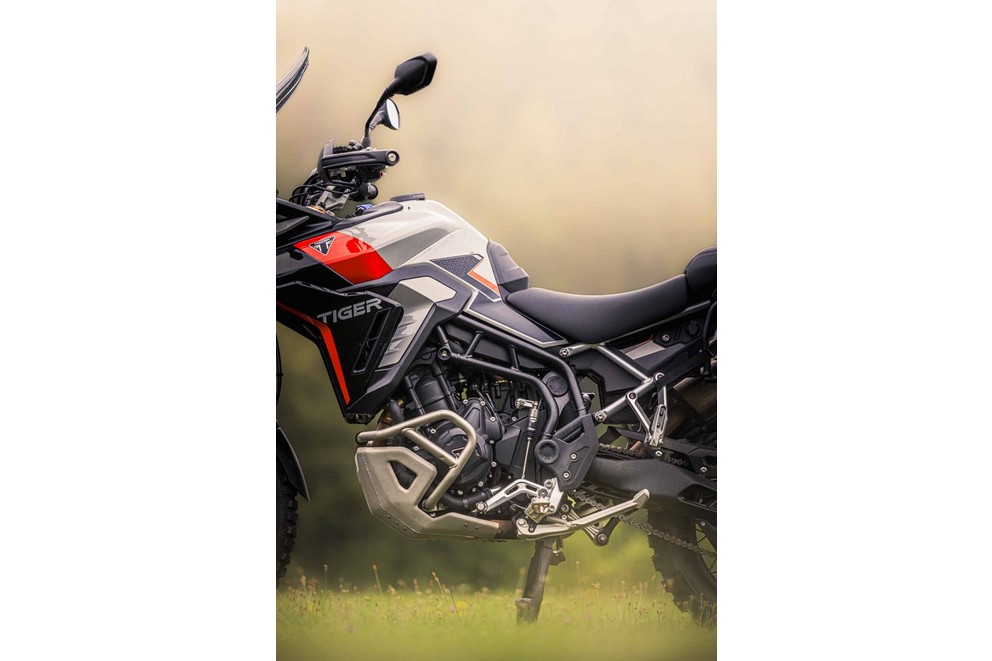 '21-inch adventure bikes in the big off-road comparison & test 2024' - Image 255