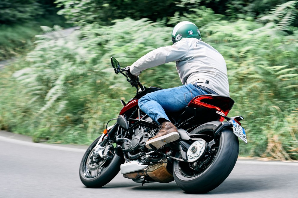 MV Agusta Dragster 800 RR SCS 2024 - Obrázek 49