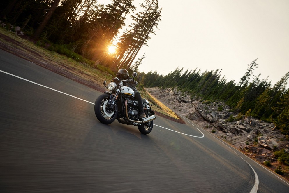 Triumph Speed Twin 1200 & Speed Twin 1200 RS 2025 - Слика 54