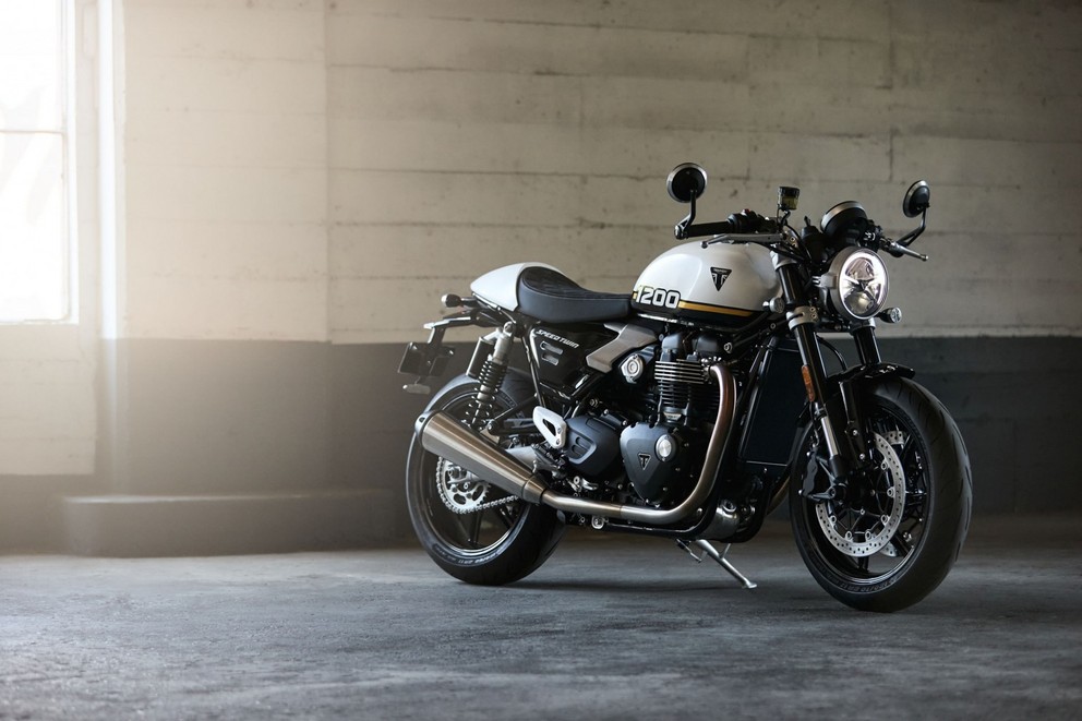 Triumph Speed Twin 1200 & Speed Twin 1200 RS 2025 - Слика 11