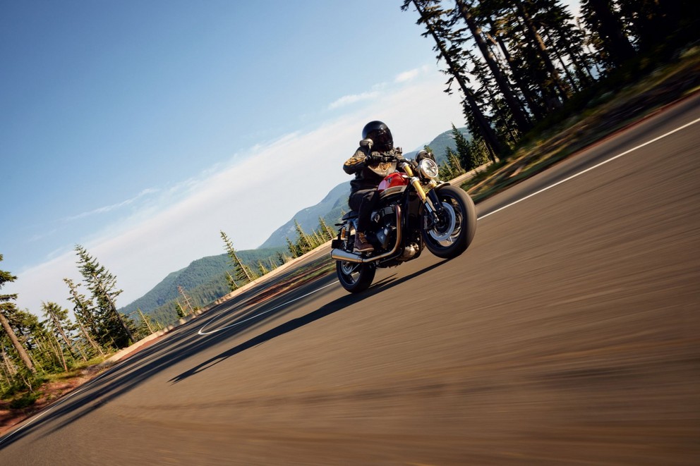 Triumph Speed Twin 1200 & Speed Twin 1200 RS 2025 - Слика 94