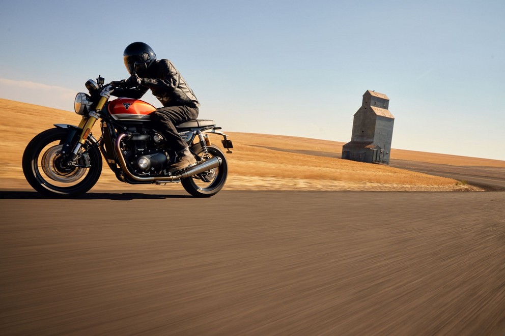 Triumph Speed Twin 1200 & Speed Twin 1200 RS 2025 - Слика 27