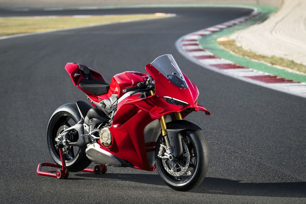 Teste da Ducati Panigale V4 S 2025 - Imagem 33