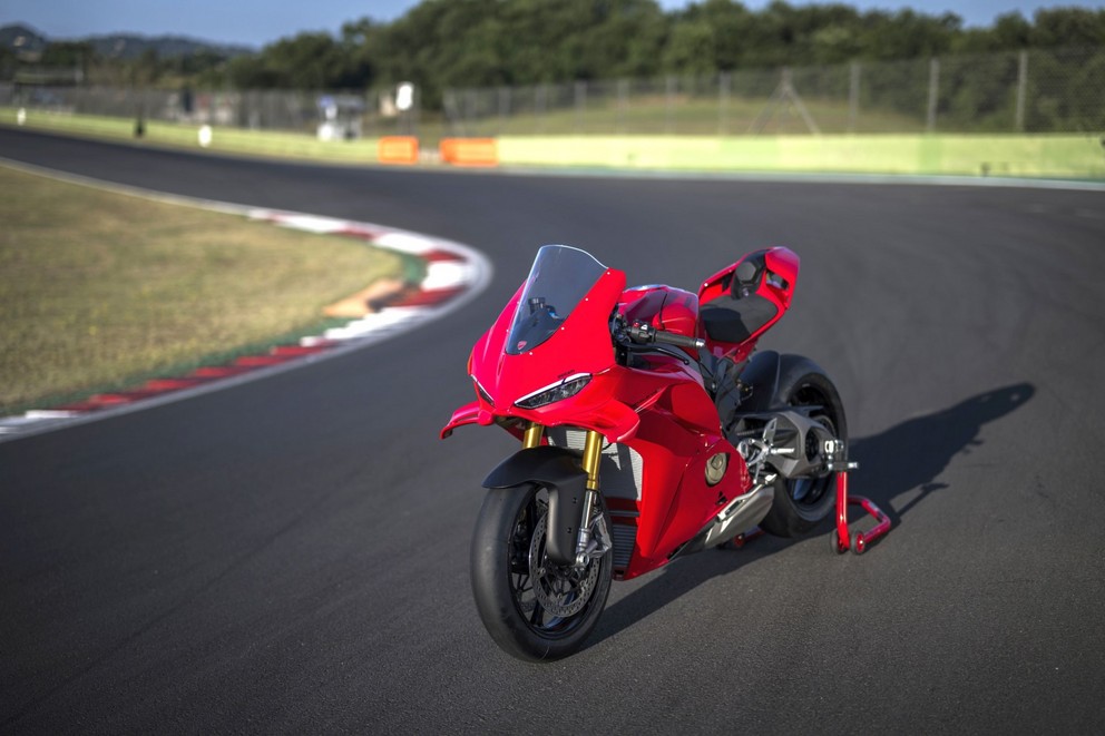 Teste da Ducati Panigale V4 S 2025 - Imagem 23